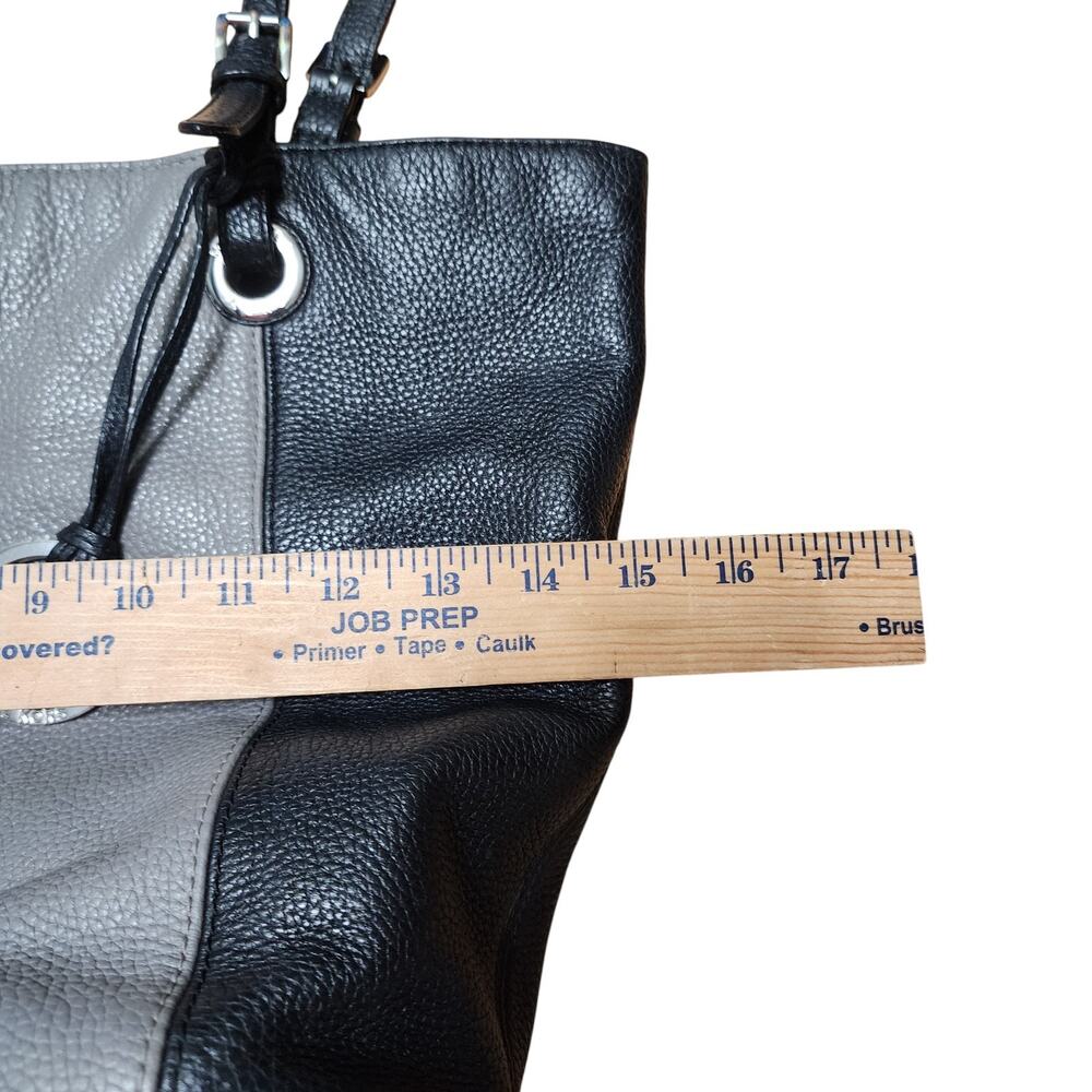 Michael Kors Jet Set Large Leather Tote Black Gray Pebbled Silver Accent 14x11x5 - Picture 14 of 16
